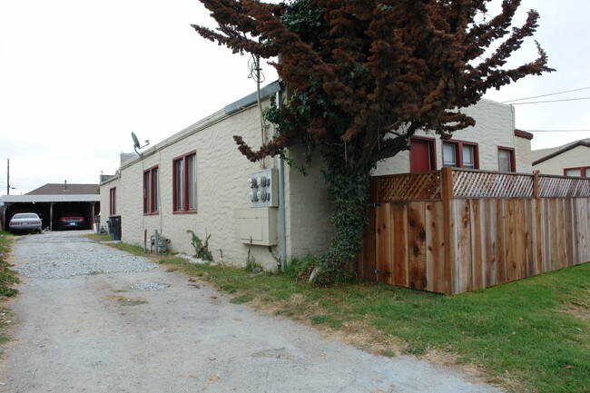 79 West St in Salinas, CA - Building Photo - Building Photo