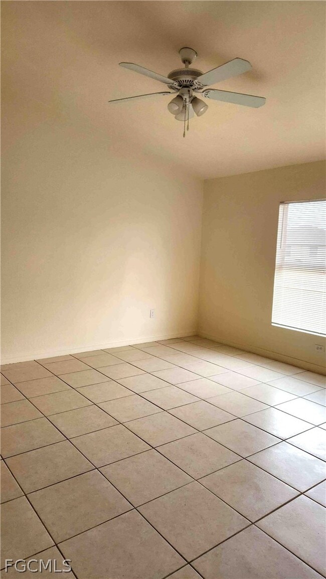 property at 2147 Fairway Dr