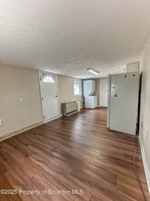 502 Cypress St in Throop, PA - Building Photo - Building Photo