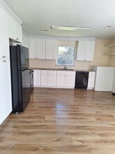 91 Holland Dr in Wilmington, NC - Building Photo - Building Photo