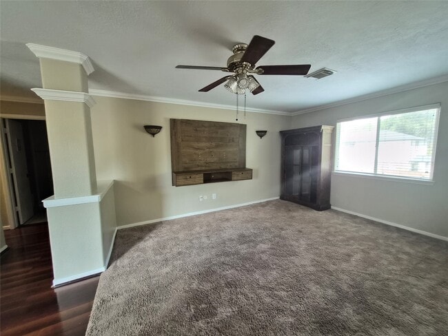 property at 5019 Jasmine Meadows Ln