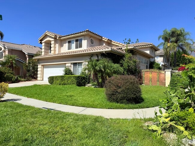 9878 Via Esperanza in Rancho Cucamonga, CA - Building Photo - Building Photo