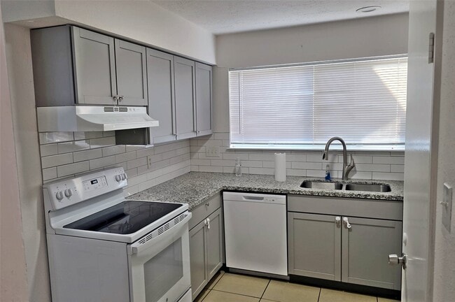 property at 17302 Davenway Dr