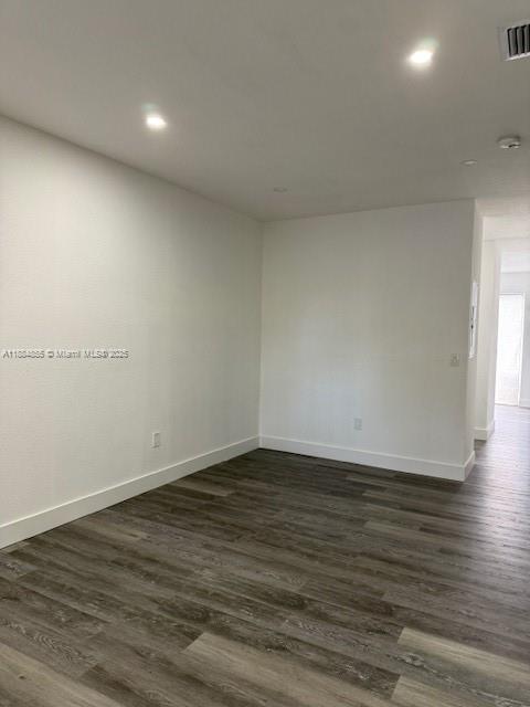 17820 NW 73rd Ave in Hialeah, FL - Building Photo - Building Photo