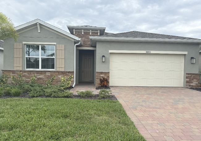16068 Crofton Spgs Wy in Port Charlotte, FL - Building Photo - Building Photo