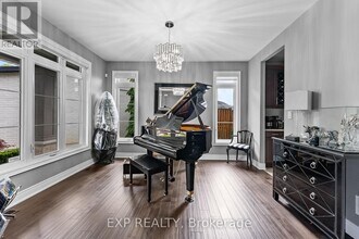 7691 Willey St in Niagara Falls, ON - Building Photo - Building Photo