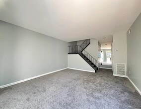 431 Brandywine Ct in Warminster, PA - Building Photo - Building Photo