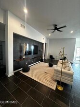 13010 Terrington Ave in El Paso, TX - Foto de edificio - Building Photo