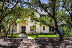 5215 Buckman Mountain Rd in Austin, TX - Building Photo