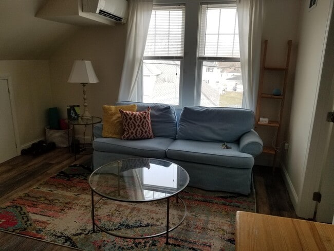 1 Main St, Unit 2 in Fairhaven, MA - Building Photo - Building Photo