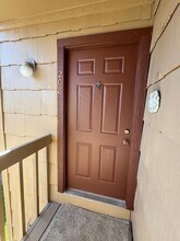 9101 Country Creek St in Houston, TX - Building Photo - Building Photo