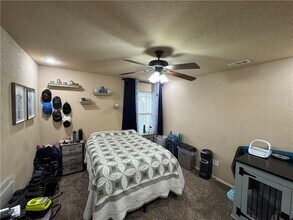 1008 Kensington Dr in Centerton, AR - Building Photo - Building Photo