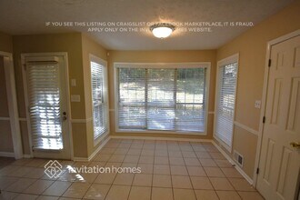 4475 Susans Way in Snellville, GA - Foto de edificio - Building Photo