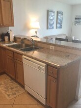 1433 N ATLANTIC Ave in Daytona Beach, FL - Foto de edificio - Building Photo