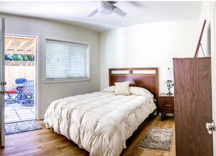 571 Hill St in Los Alamos, CA - Building Photo - Building Photo
