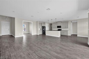 12329 Isabella Dr in Bonita Springs, FL - Building Photo