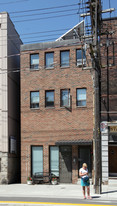 474 Roncesvalles Ave Apartments