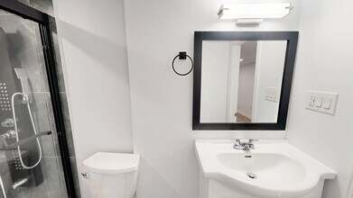3252 Meadowgate Blvd in London, ON - Building Photo - Building Photo