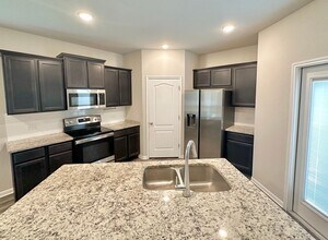 1260 Grand Oak Trl in Temple, TX - Building Photo - Building Photo