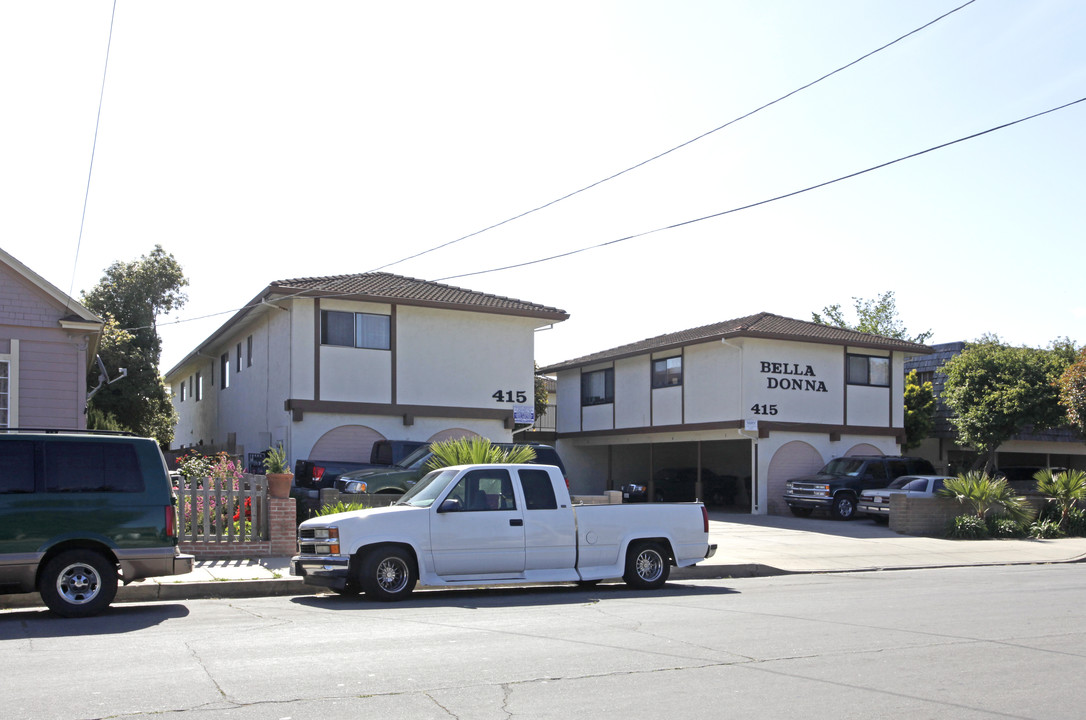 Bella Donna Apartments in Salinas, CA - Building Photo