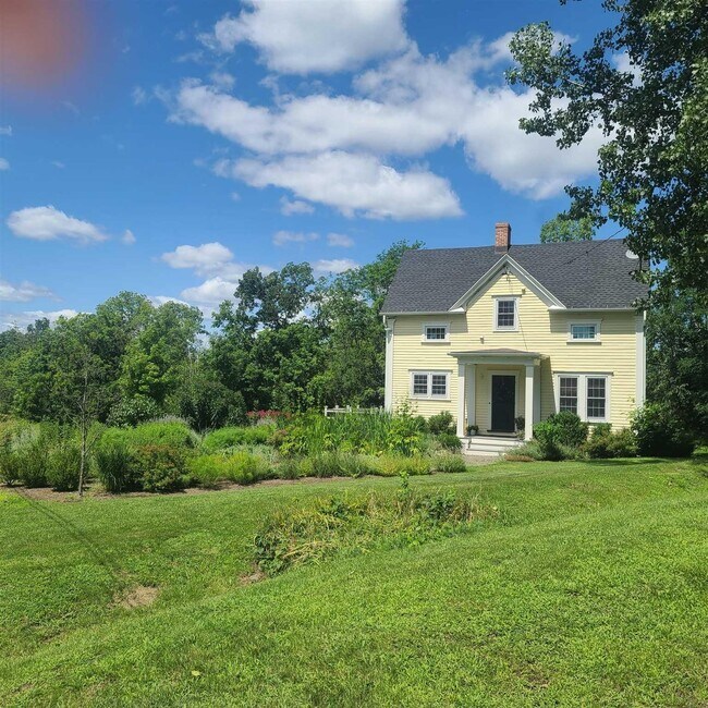 property at 182 Oak Hill Rd