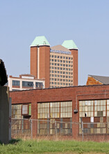 Griesedieck Tower in St. Louis, MO - Building Photo - Building Photo