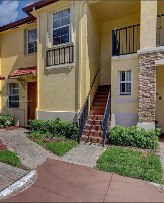 property at 1420 NE 33rd Ave