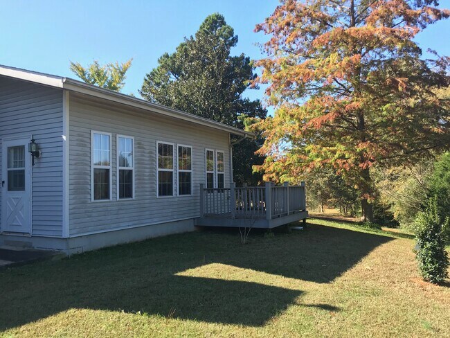 151 Henry Sledd Rd, Unit Apt A in Gilbertsville, KY - Building Photo - Building Photo