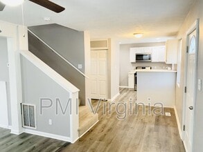 3105 Brighton St in Portsmouth, VA - Building Photo - Building Photo