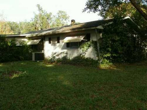 Multi-Family Rental Property in Leesburg, FL - Building Photo - Building Photo