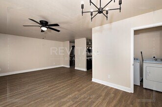 1704 McGill Ave in Mobile, AL - Building Photo - Building Photo