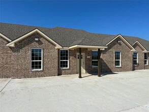 1600 County Rd 310 in Cleburne, TX - Building Photo - Building Photo