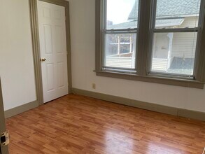 39 Park Ave in Derby, CT - Building Photo - Building Photo