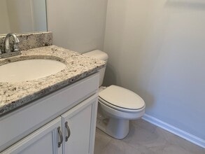 42 Squire Cir in Lynchburg, VA - Building Photo - Building Photo