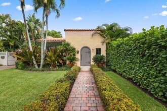 605 Sunset Rd in West Palm Beach, FL - Building Photo - Building Photo