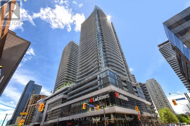 2603-89-3289 Dunfield Ave in Toronto, ON - Building Photo - Building Photo