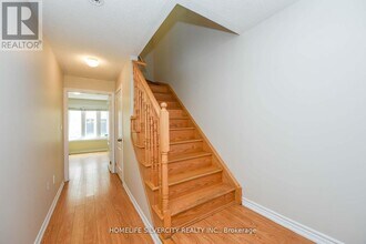 7 Miami Grove in Brampton, ON - Building Photo - Building Photo