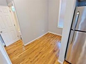 39 Pinckney St in Somerville, MA - Foto de edificio - Building Photo