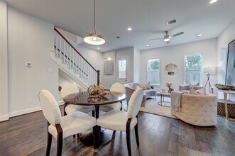 853 Mansfield St in Houston, TX - Building Photo - Building Photo