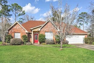 712 Homewood Dr in Covington, LA - Building Photo