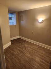 5311 S Maryland Ave, Unit Garden in Chicago, IL - Building Photo - Building Photo