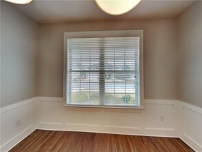 203 Margrave Dr in Holly Springs, GA - Building Photo - Building Photo