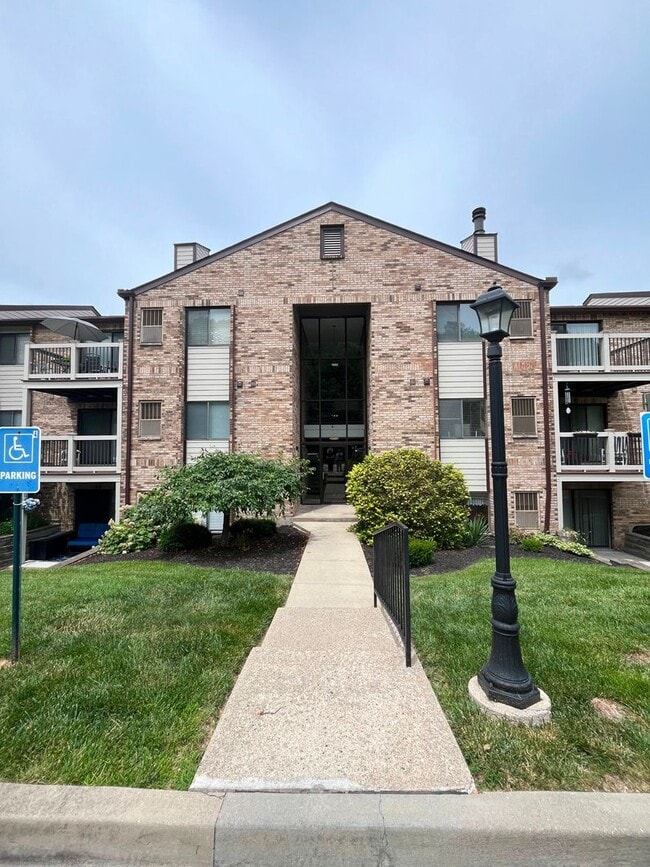 property at 24 Woodland Hills Dr