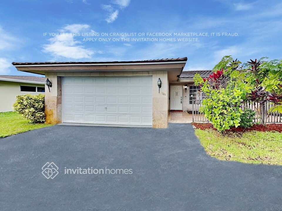 1124 N 46th Ave in Hollywood, FL - Building Photo