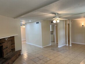 6906 Gettysburg Dr in Richmond, TX - Building Photo - Building Photo