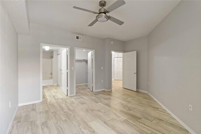 4763 Travini Cir in Sarasota, FL - Building Photo - Building Photo