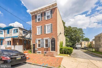 848 N Madison St in Wilmington, DE - Foto de edificio - Building Photo