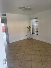 1395 W 41st St in Hialeah, FL - Building Photo - Building Photo