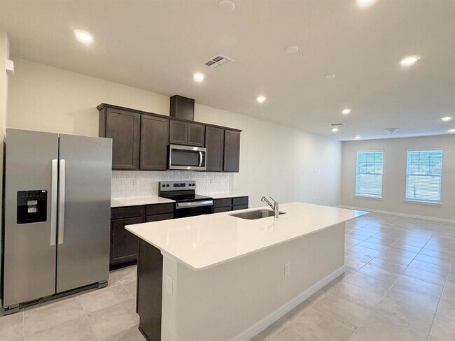 16264 Merry Aly in Winter Garden, FL - Building Photo - Building Photo