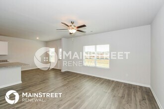 2327 Curbow Dr in Murfreesboro, TN - Foto de edificio - Building Photo